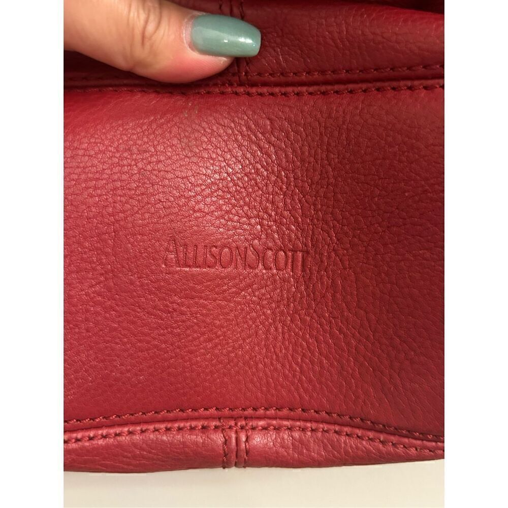AllisonâScottâredâshoulderâbagâgenuineâleather - Picture 5 of 16